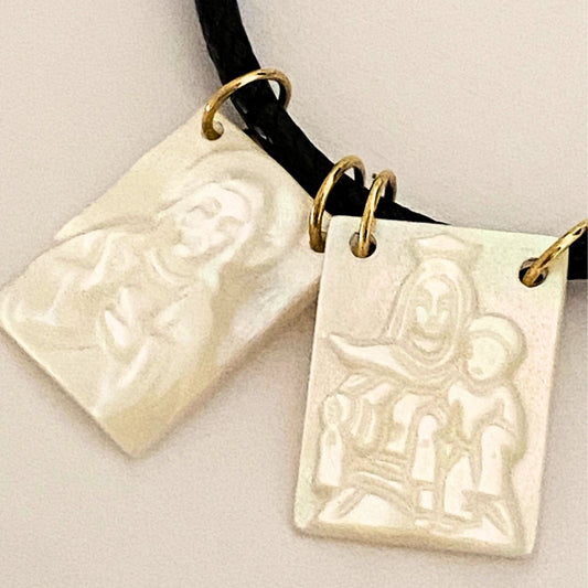 Scapulars Catholic Necklace. Escapulario De La Virgen Del Carmen